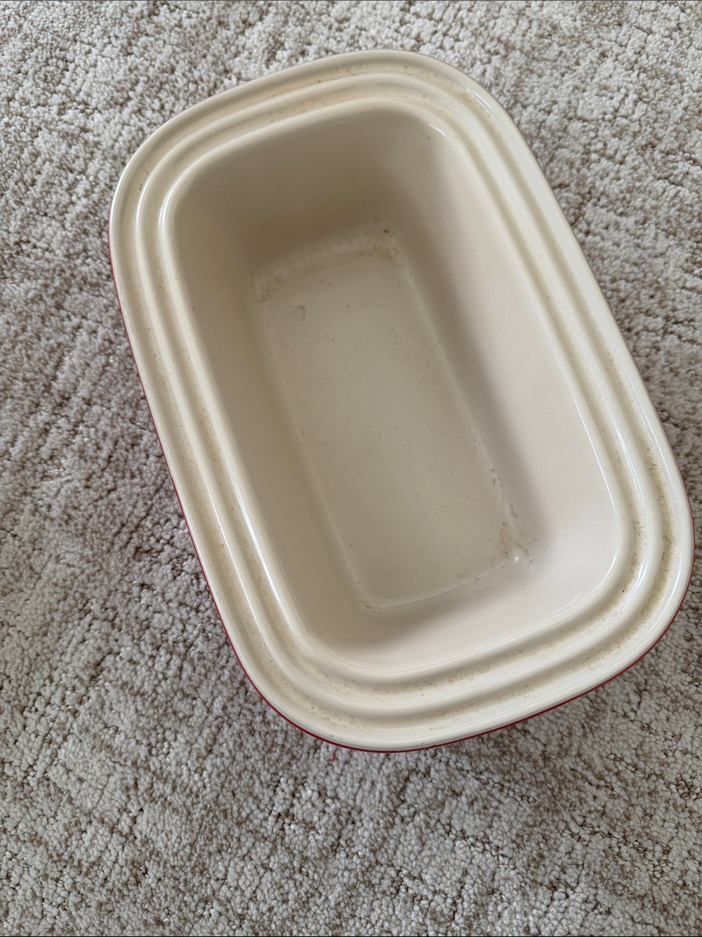 Le Creuset Stoneware Open rectangle baking dish/ server.